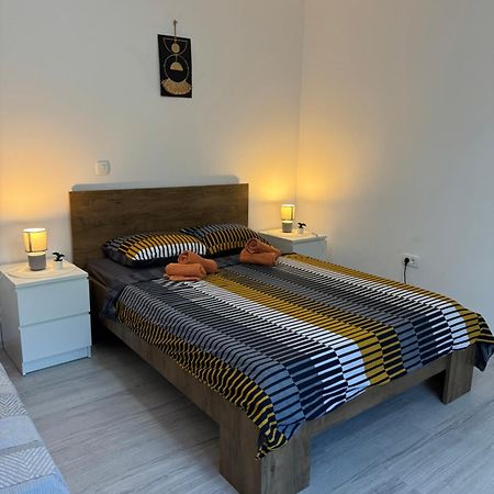 Apartman Laura Ploce  Exteriör bild